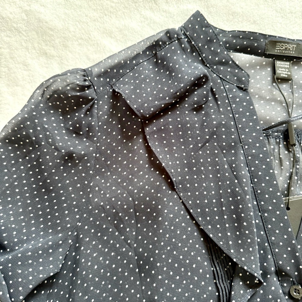NWT Sheer Esprit Button Top